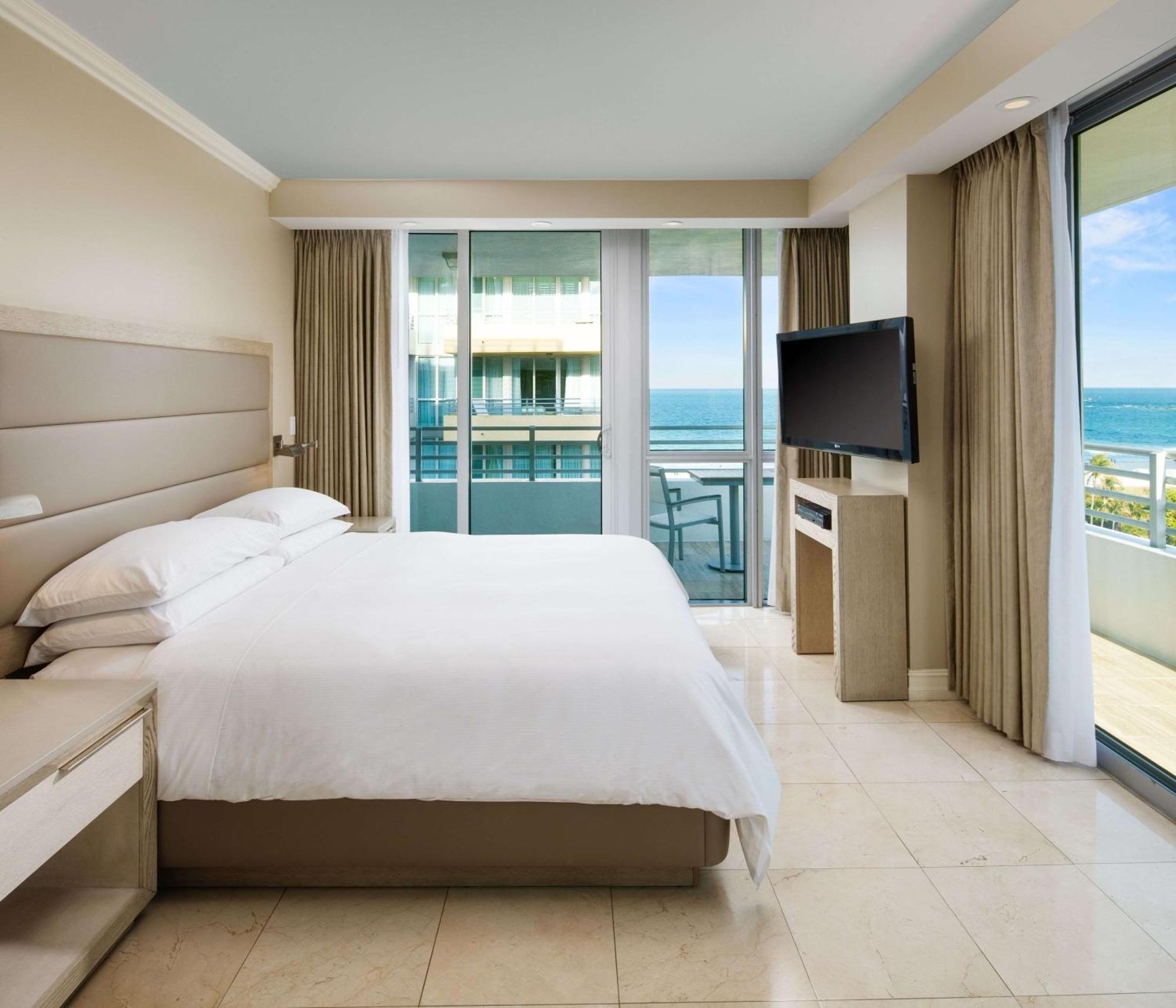 Hilton Bentley Miami/South Beach Miami Beach Exterior foto